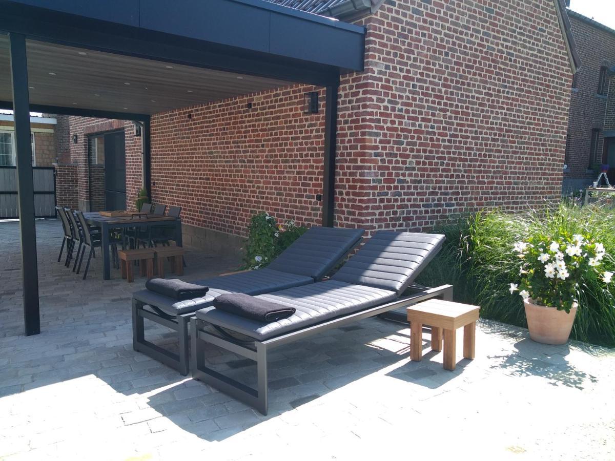 Vakantiewoning Mierzicht met privé wellness Boekhout Buitenkant foto