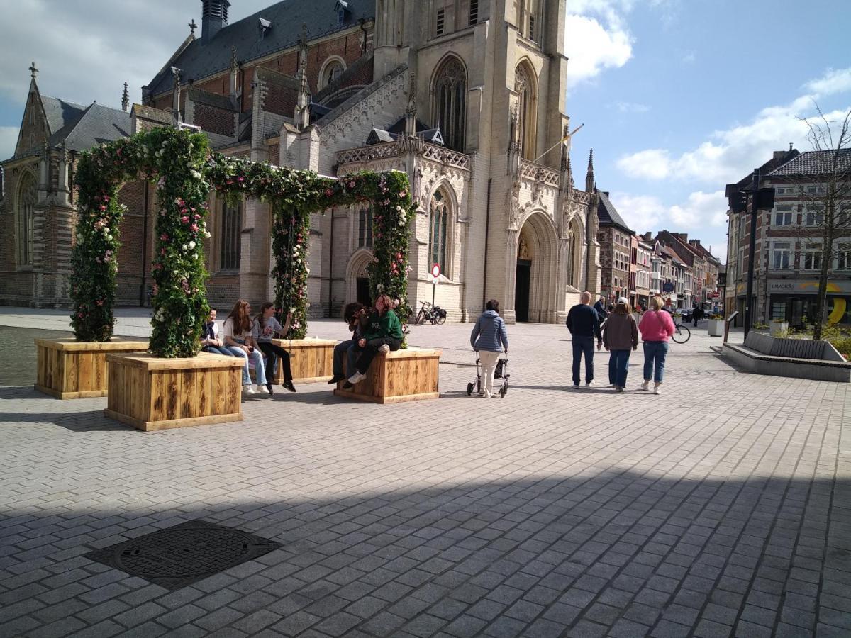 Vakantiewoning Mierzicht met privé wellness Boekhout Buitenkant foto