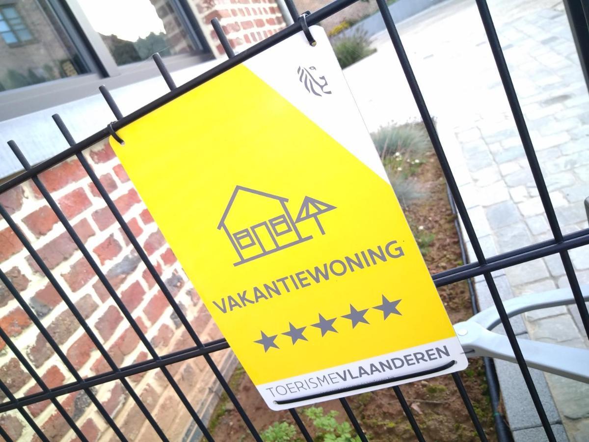 Vakantiewoning Mierzicht met privé wellness Boekhout Buitenkant foto