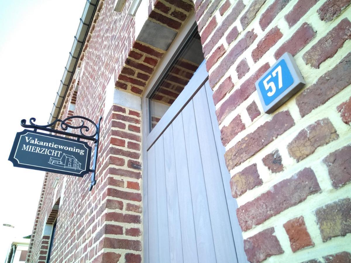 Vakantiewoning Mierzicht met privé wellness Boekhout Buitenkant foto